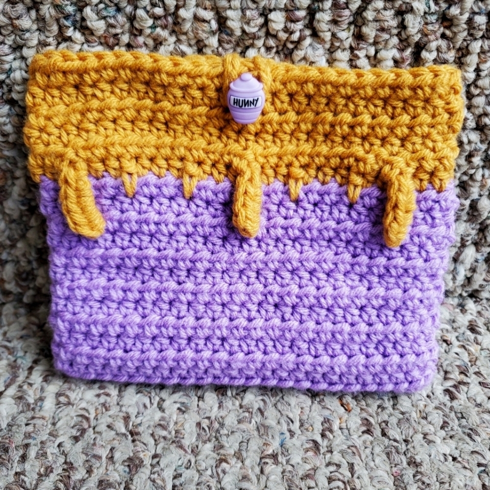 Crocheted Pooh Bear Hunny Pot Bag